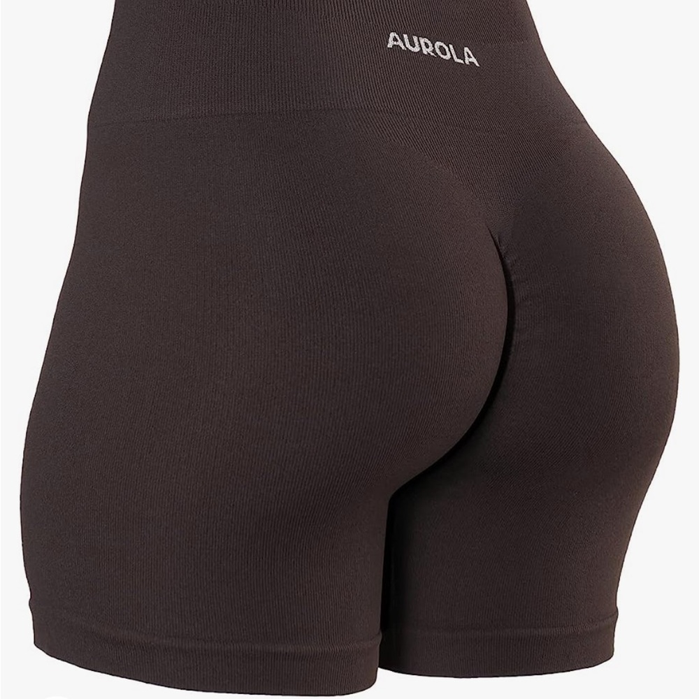 NEW Aurola shorts